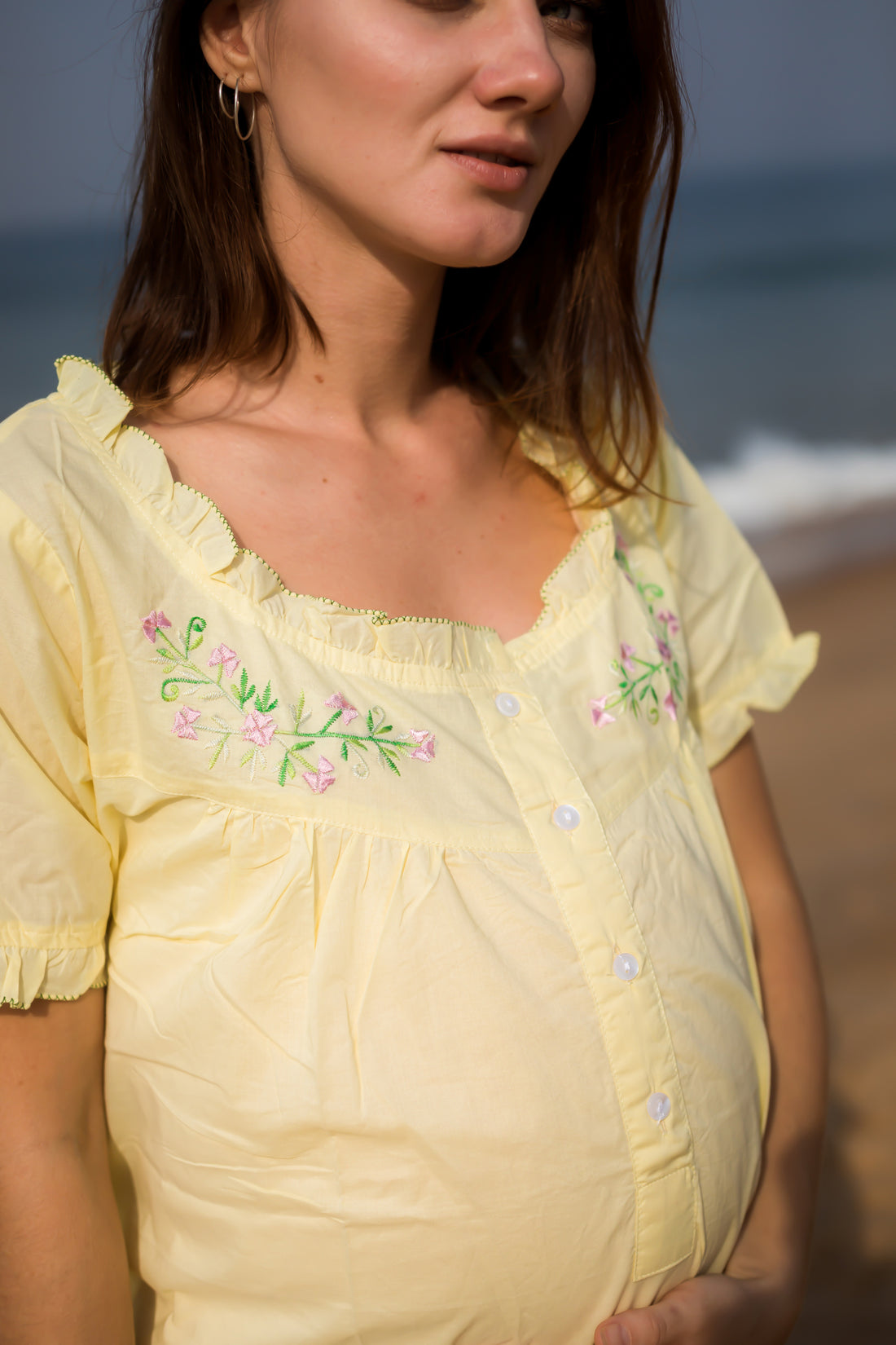 Maternity & Nursing Gowns - Floral Wreath - Sleeves