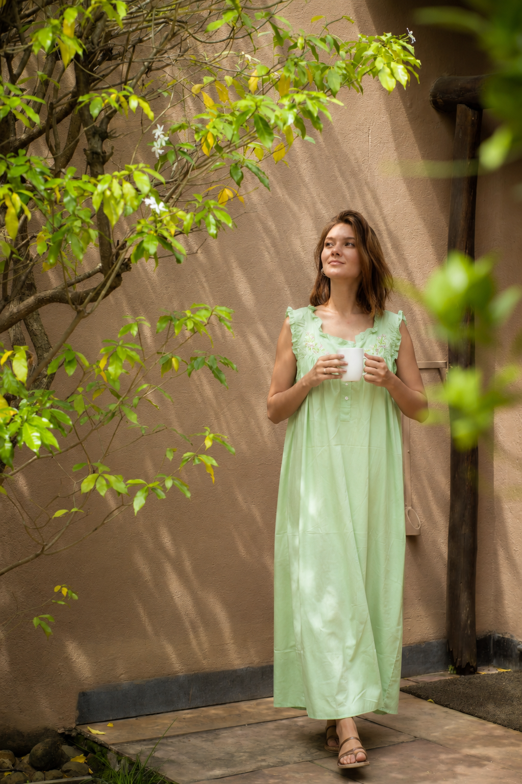 Maternity & Nursing Gowns -Floral Wreath Sleeveless