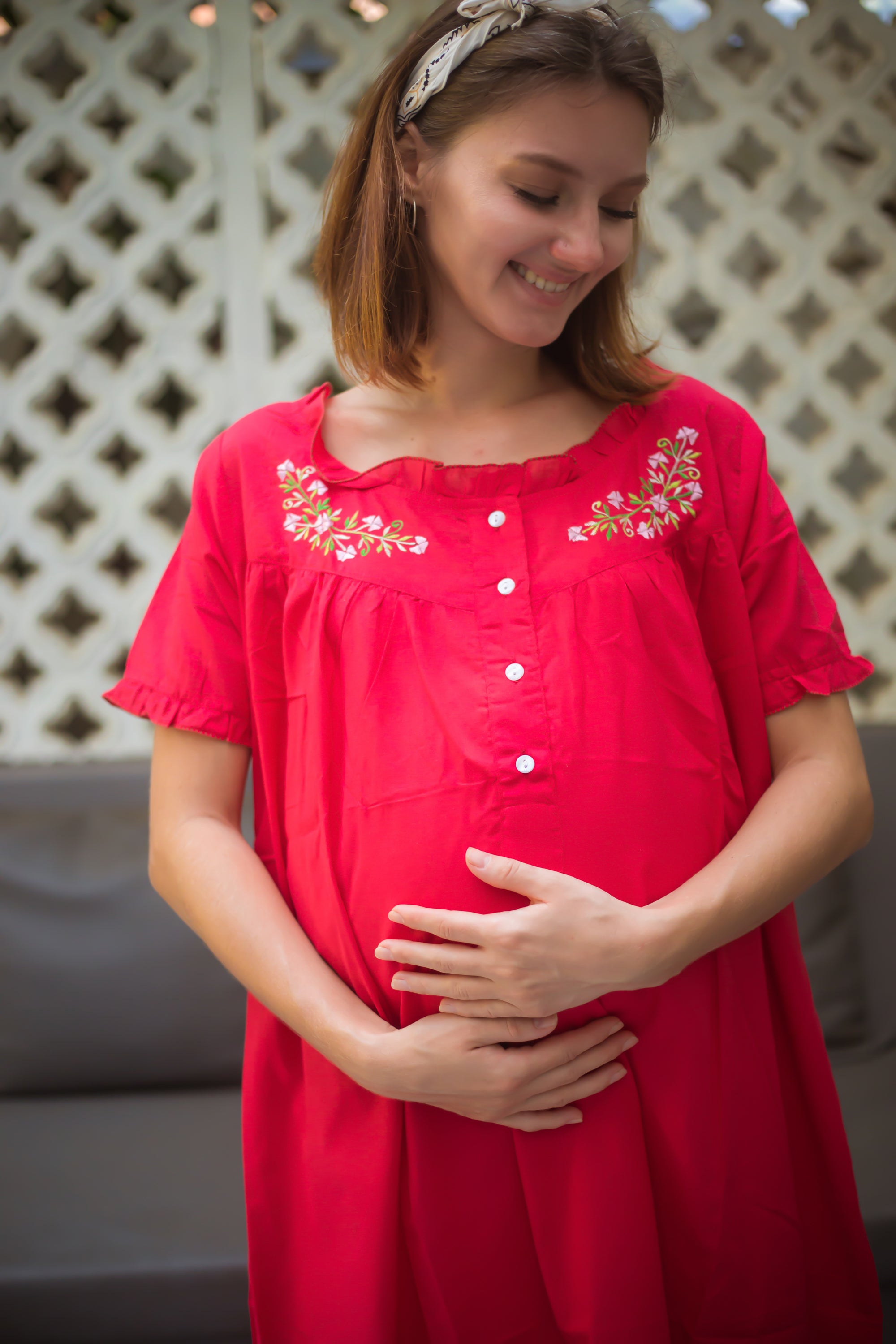 Maternity & Nursing Gowns - Floral Wreath - Sleeves