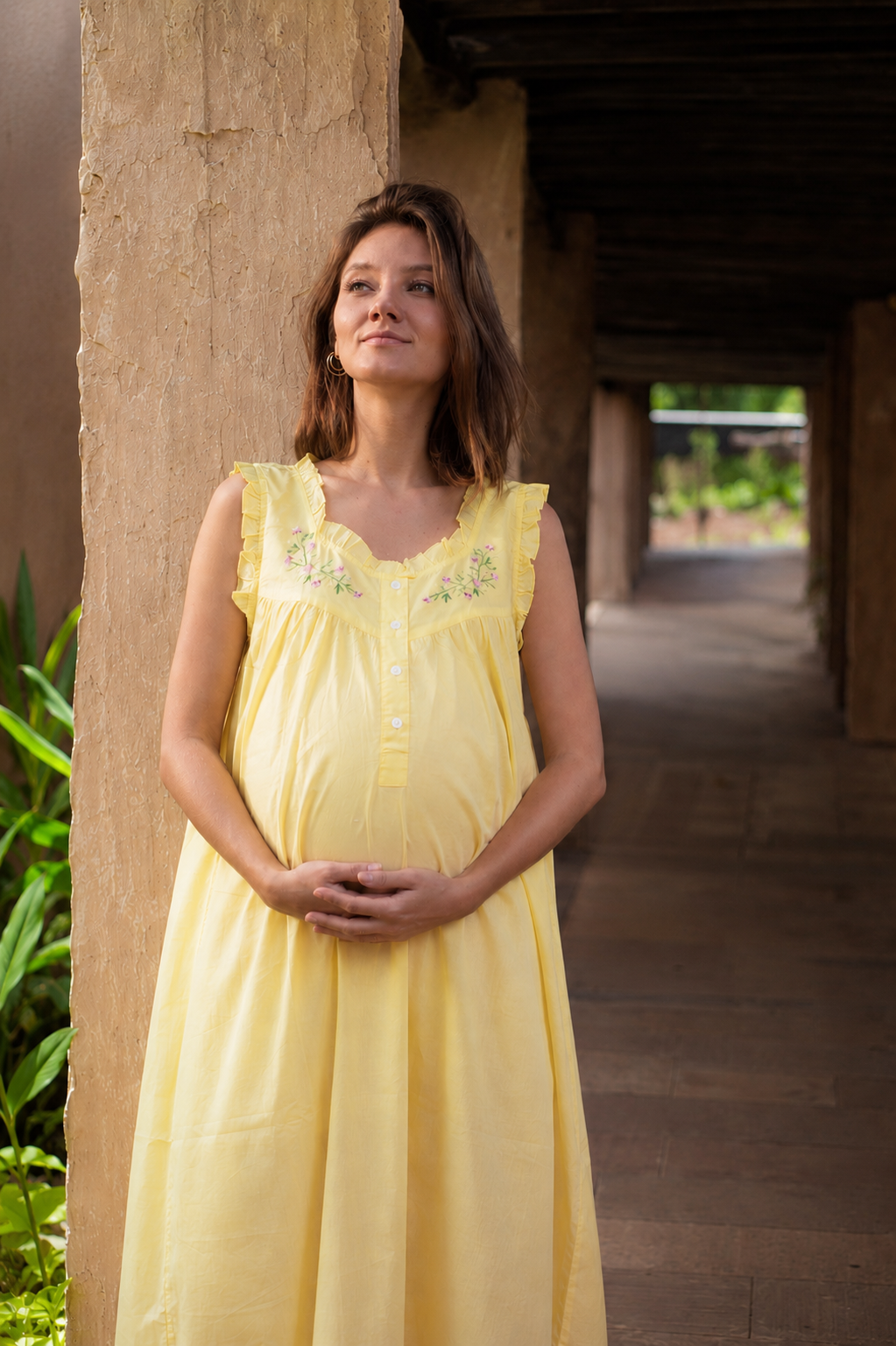 Maternity & Nursing Gowns -Floral Wreath Sleeveless