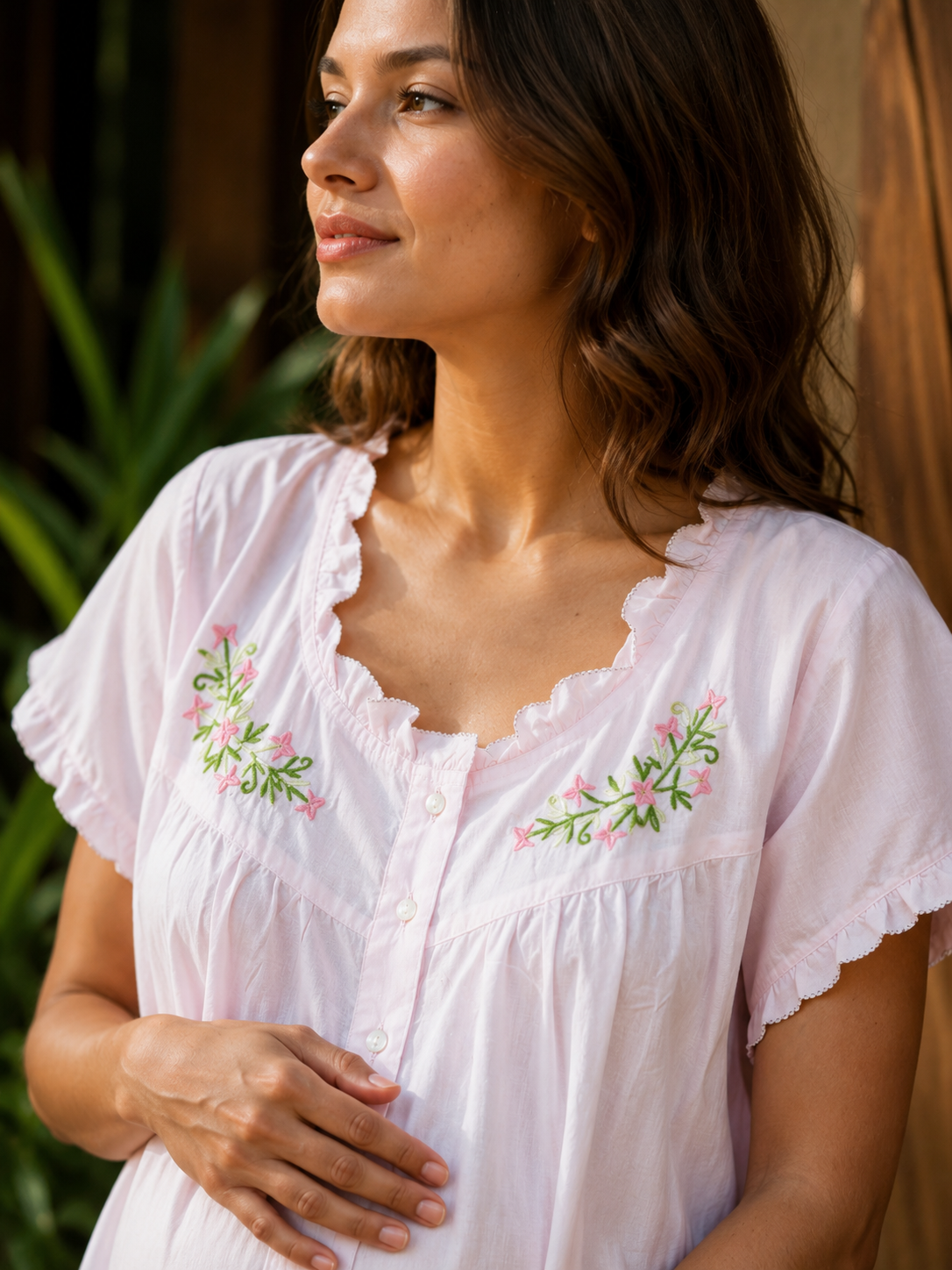 Maternity & Nursing Gowns - Floral Wreath - Sleeves