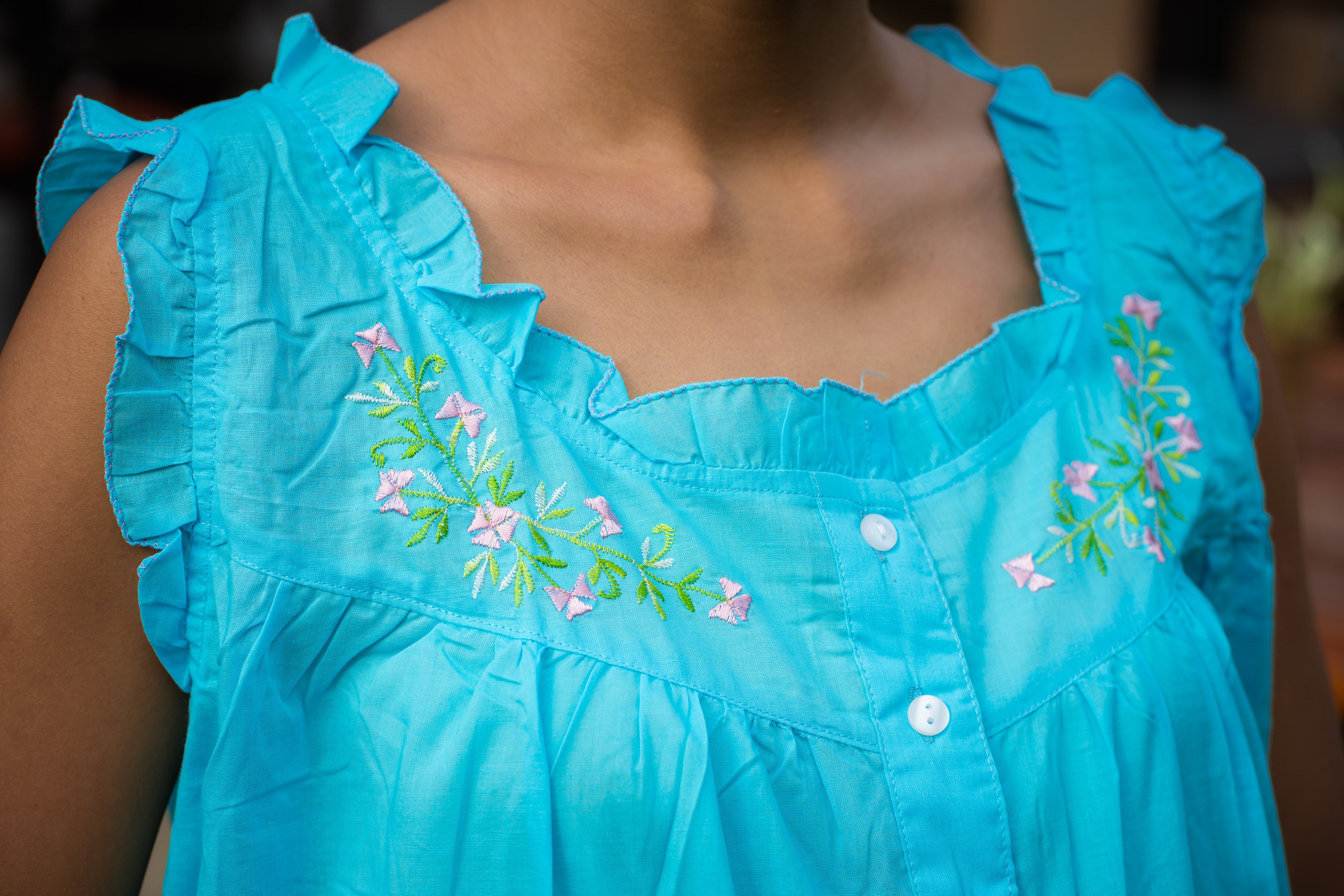 Maternity & Nursing Gowns - Floral Wreath Short Sleeveless