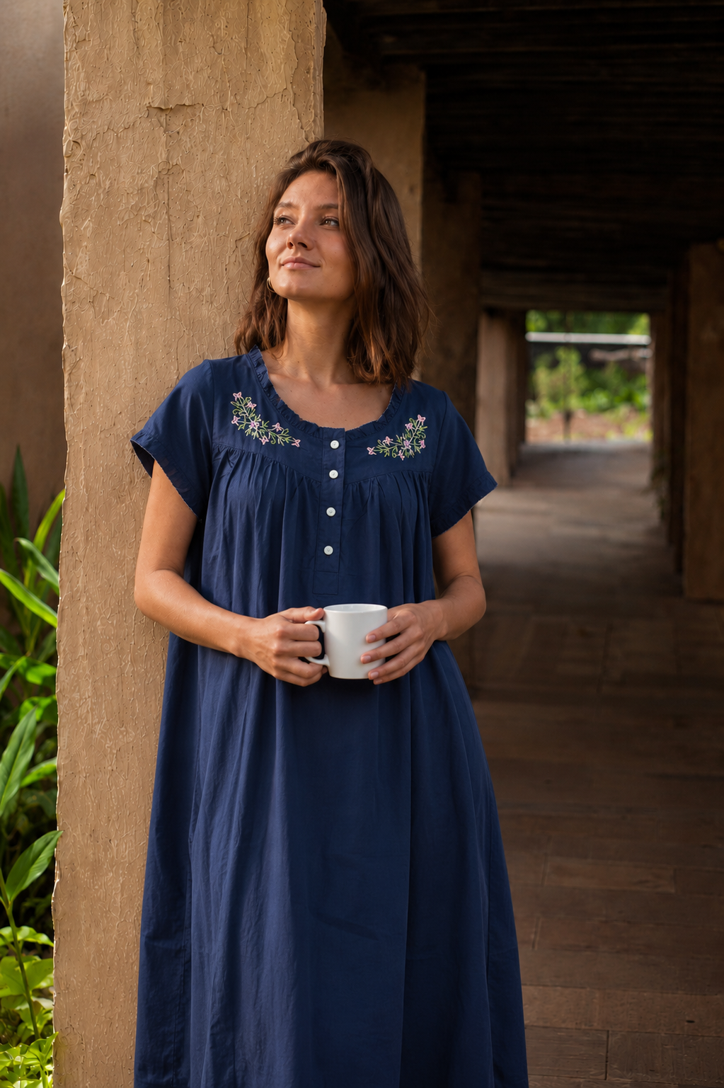 Maternity & Nursing Gowns - Floral Wreath - Sleeves